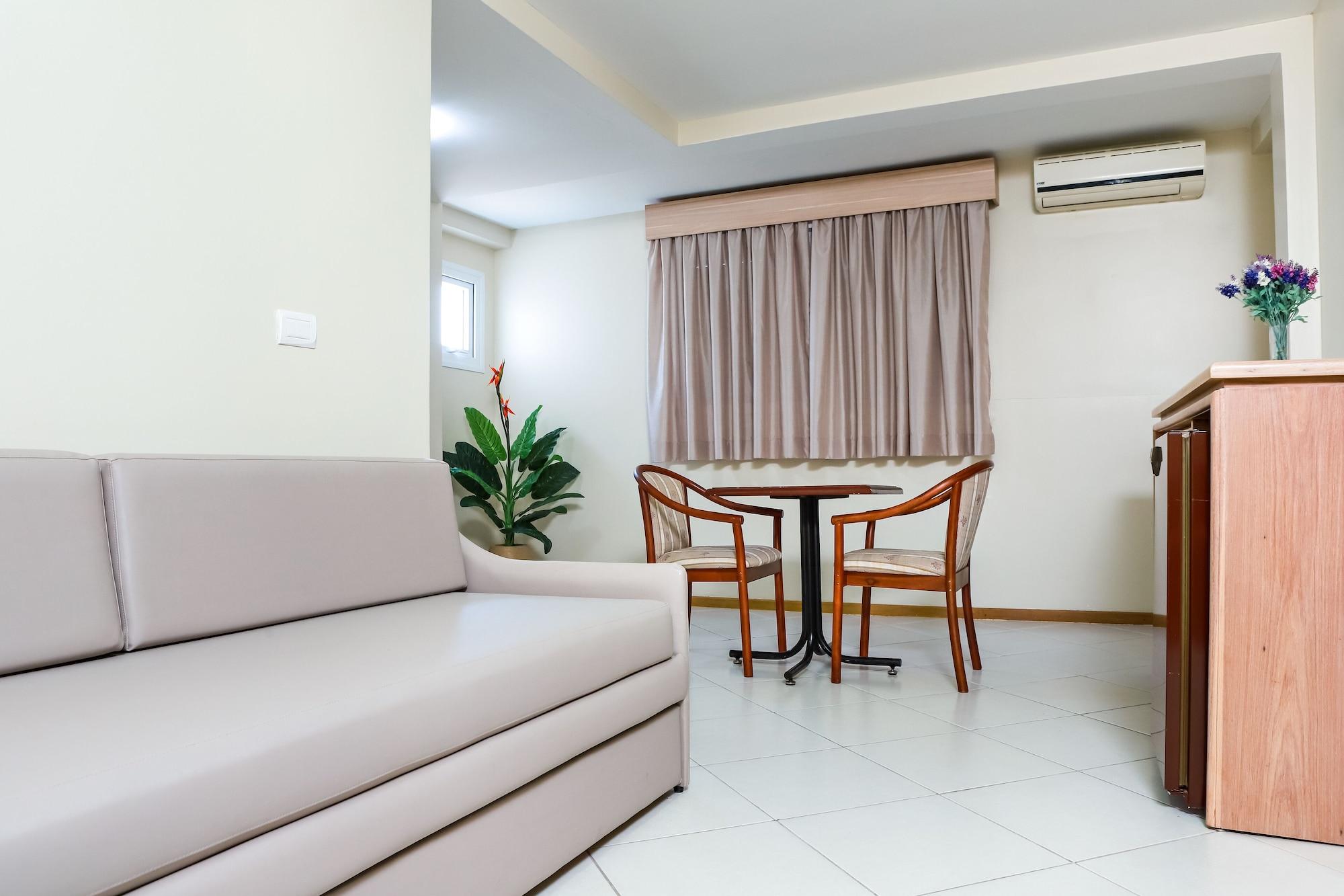 Hotel Suarez Campo Bom Екстериор снимка