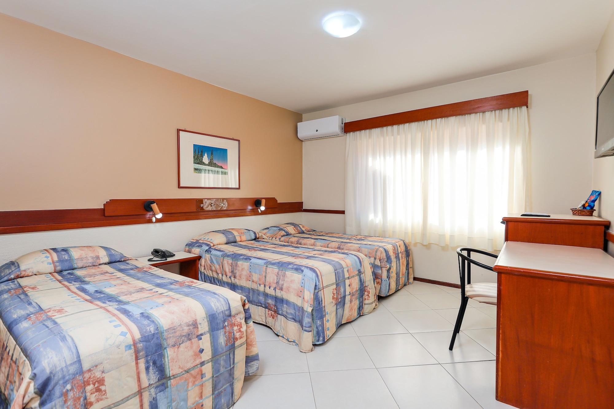 Hotel Suarez Campo Bom Екстериор снимка