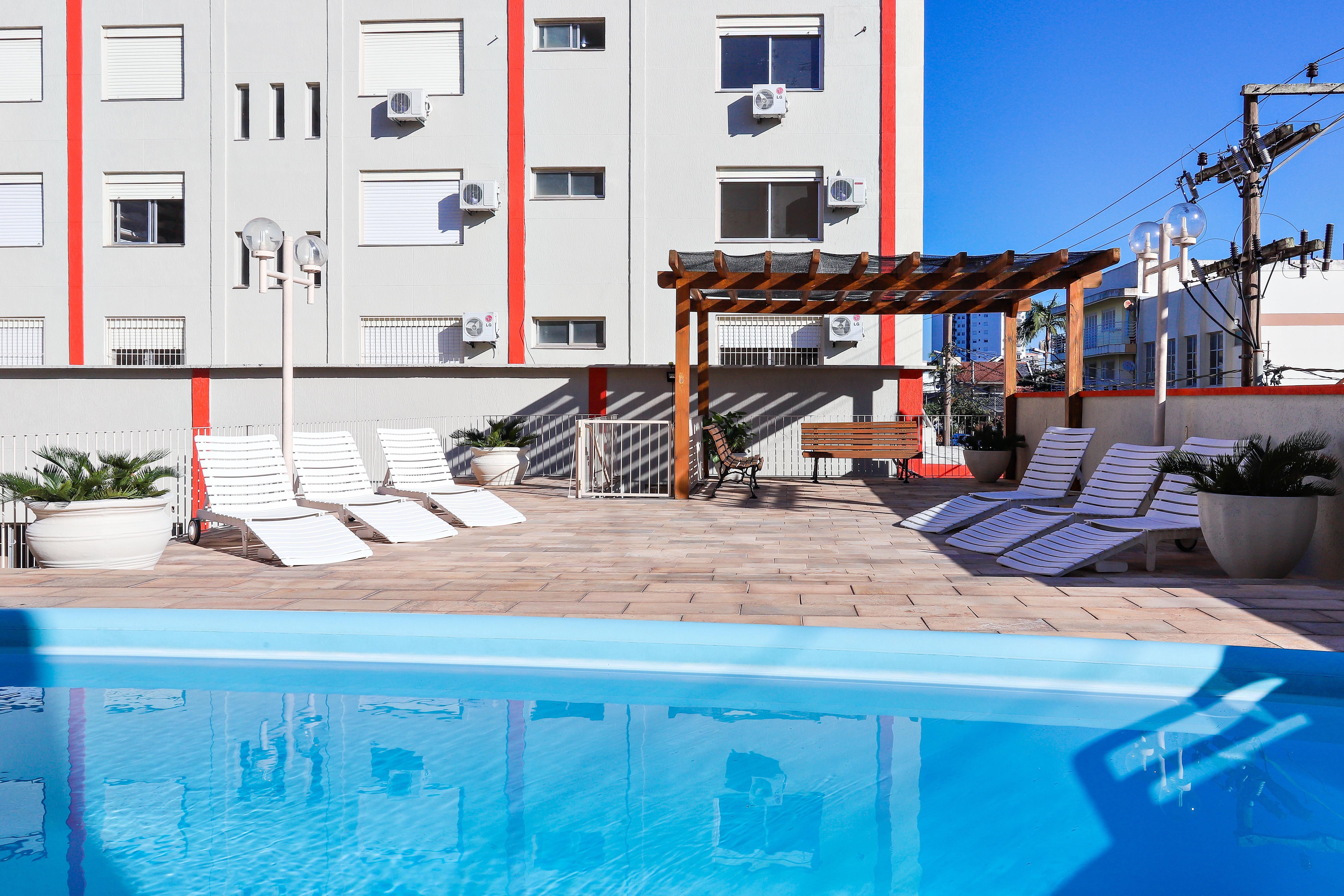 Hotel Suarez Campo Bom Екстериор снимка